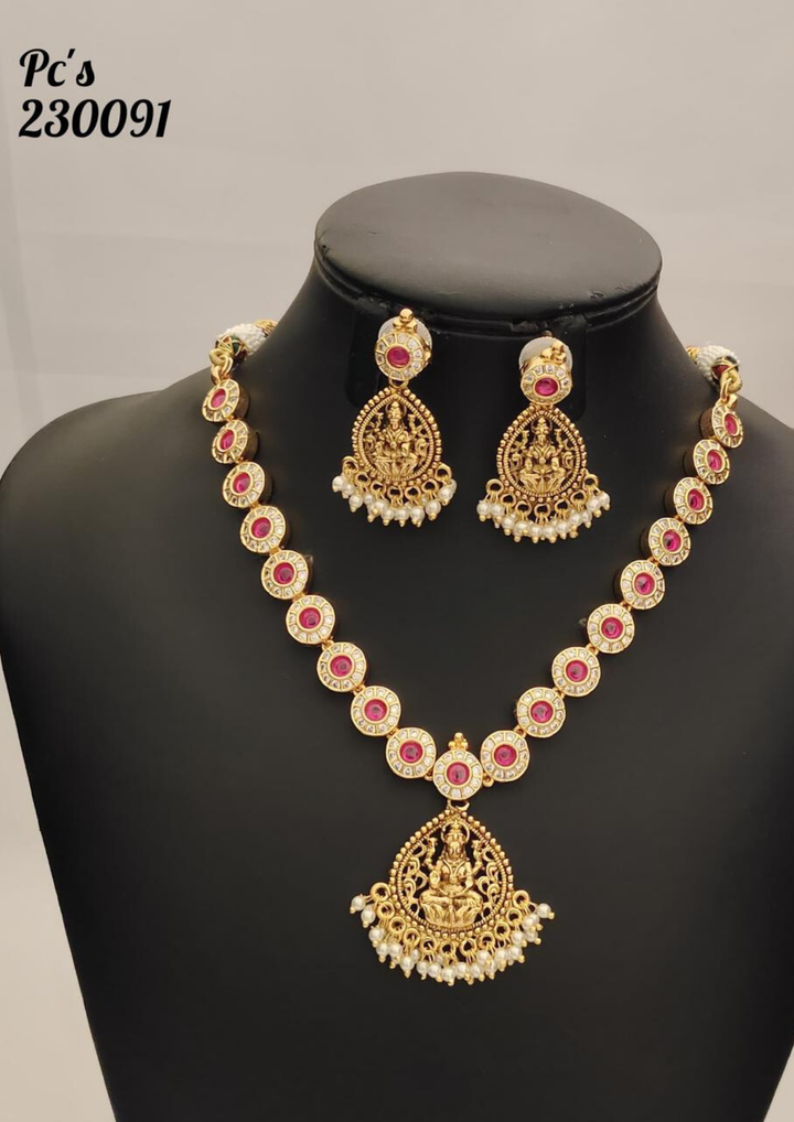 kundan and beads temple jewelry necklace with earrings pcs 230091