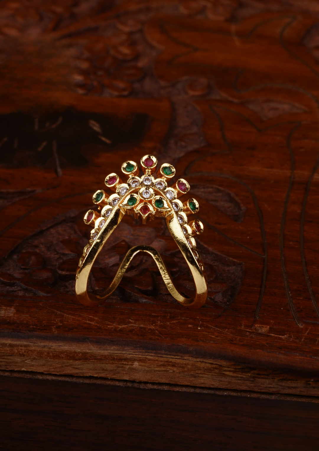 Kundan stone gold finish ring LC102020