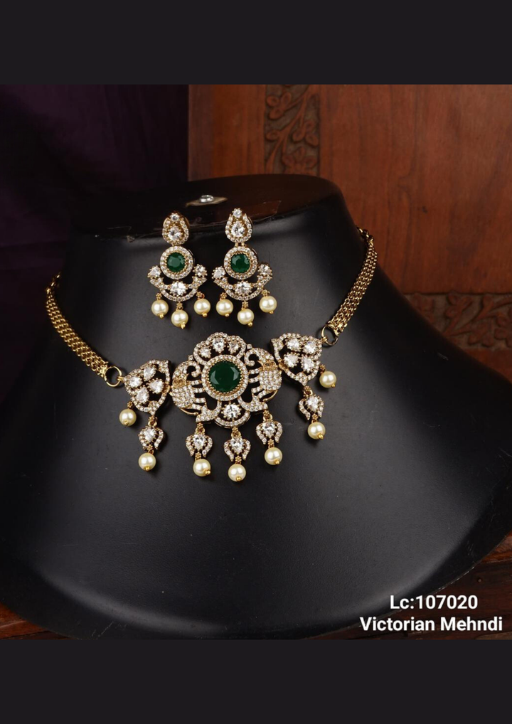 Victorian jewellery necklace with earrings lc 107020