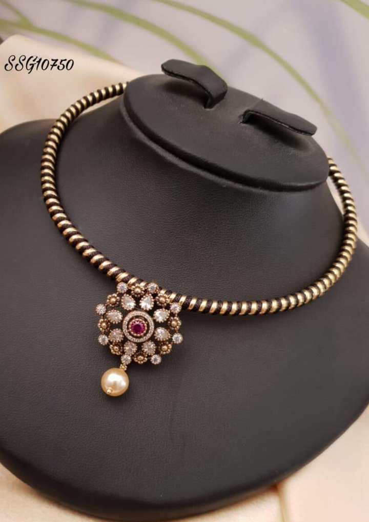 Kundan and beads necklace ssg 10750