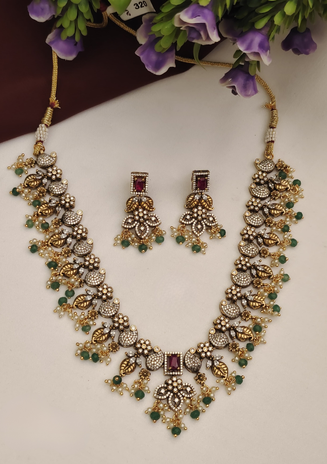 Kundan and beads necklace set with earrings pcs 250012