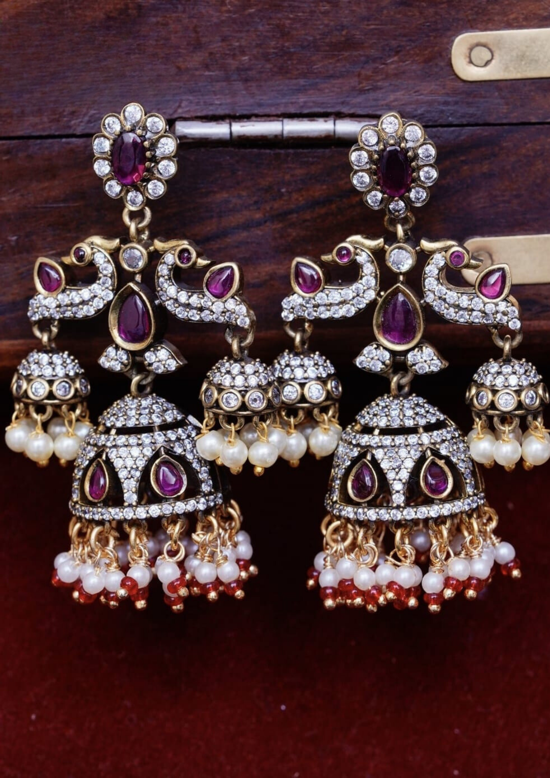 Victorian jewelry earrings style 190