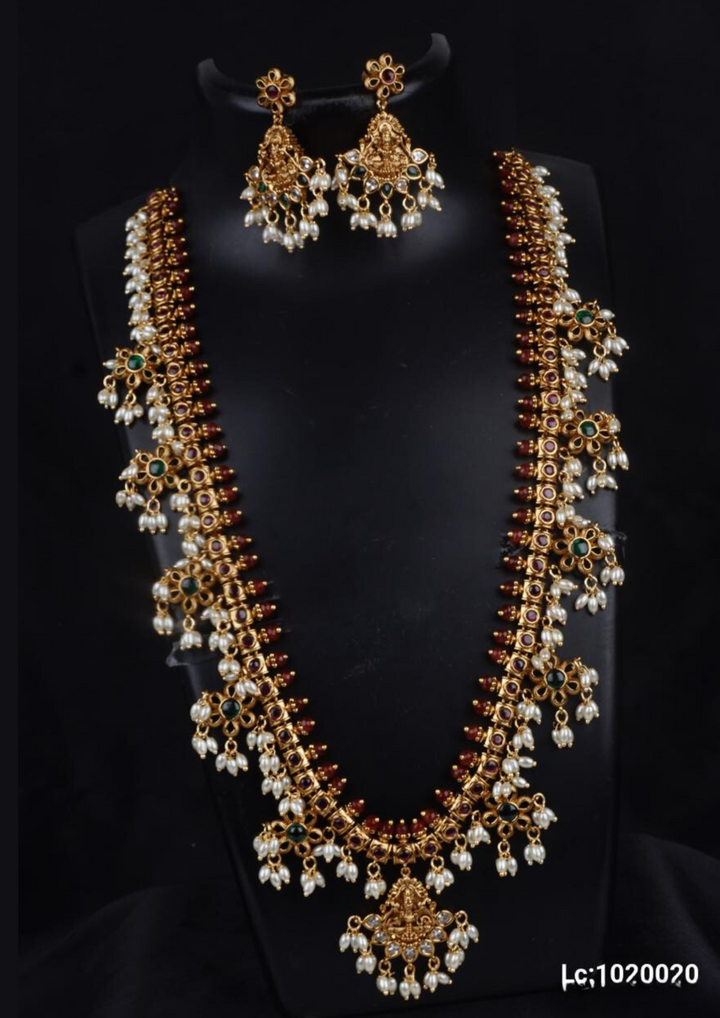 Kundan and beads temple jewelry necklace with earrings LC 1020020