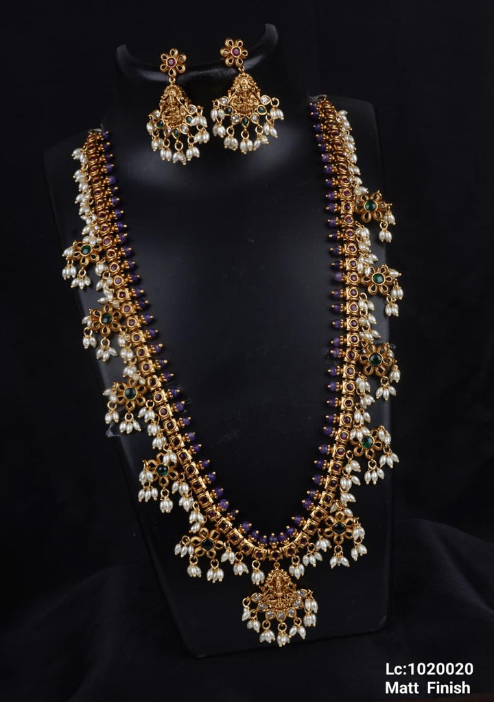 Kundan and beads temple jewelry necklace with earrings LC 1020020