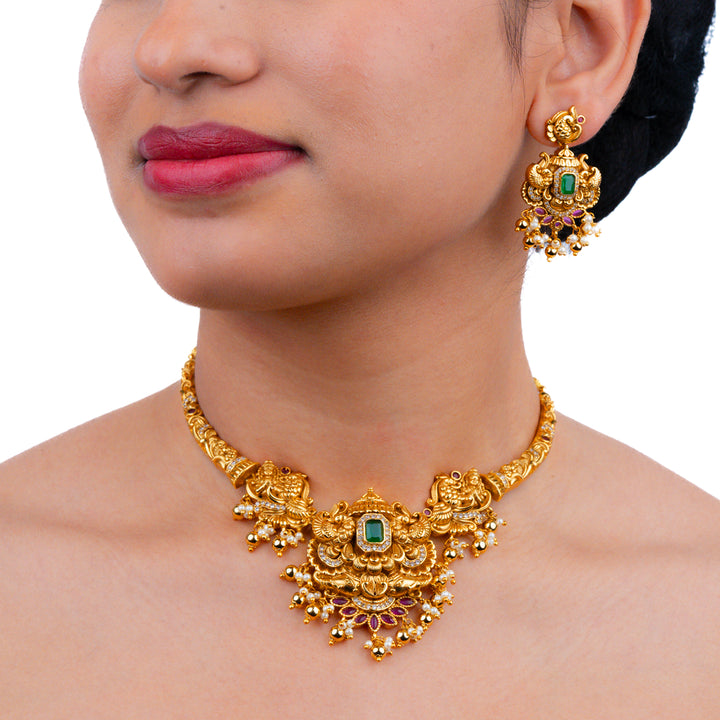 Kundan and beads temple jewelry necklace with earrings ssg 101660