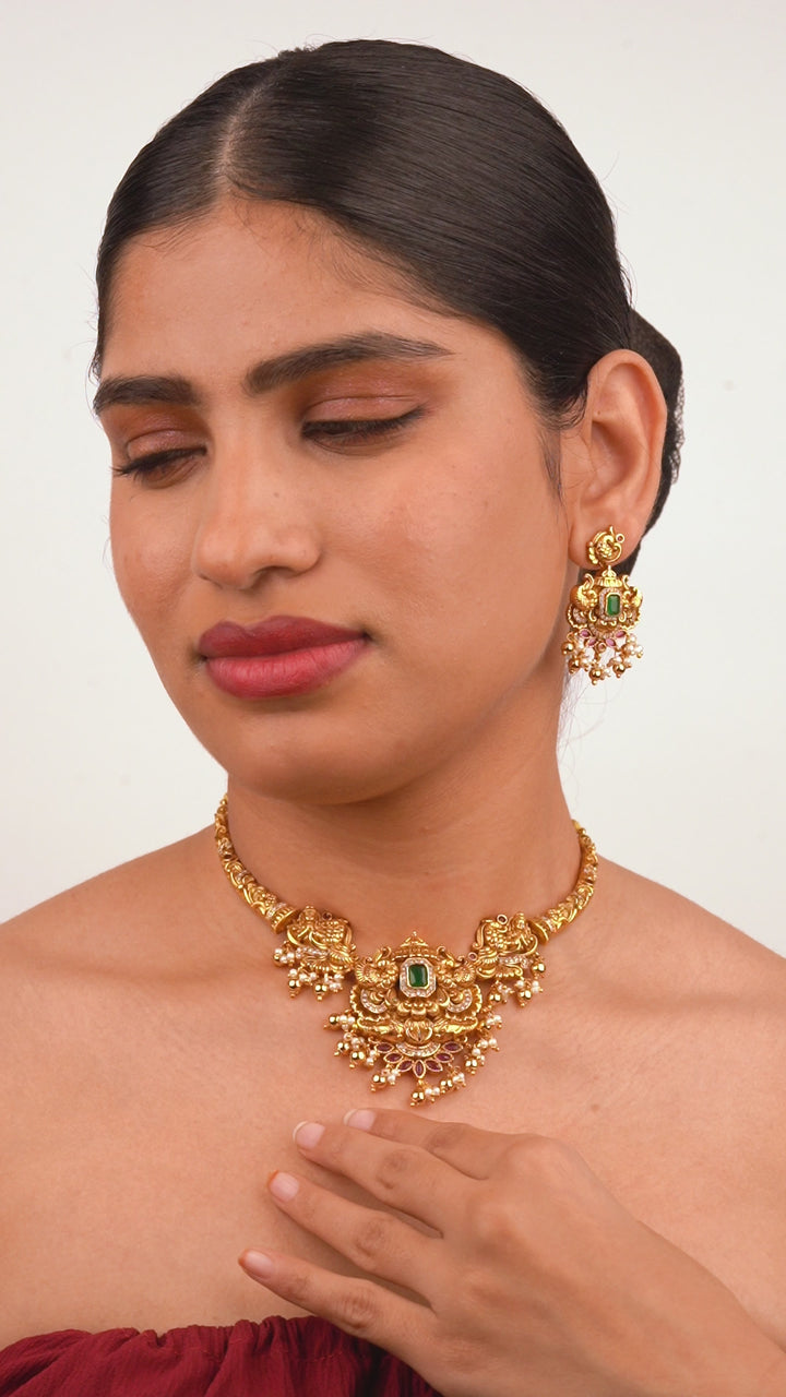 Kundan and beads temple jewelry necklace with earrings ssg 101660